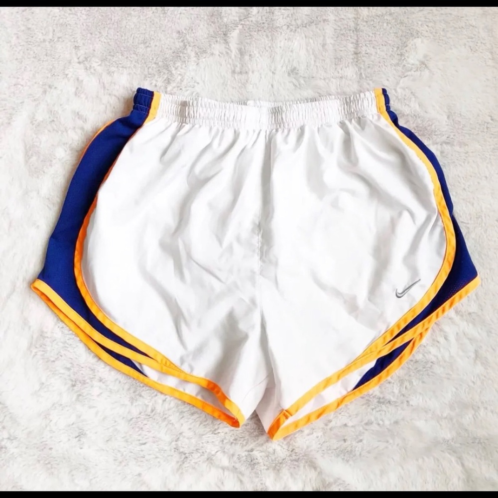 Nike Dri Fit Running Shorts Small - Picture 2 of 3